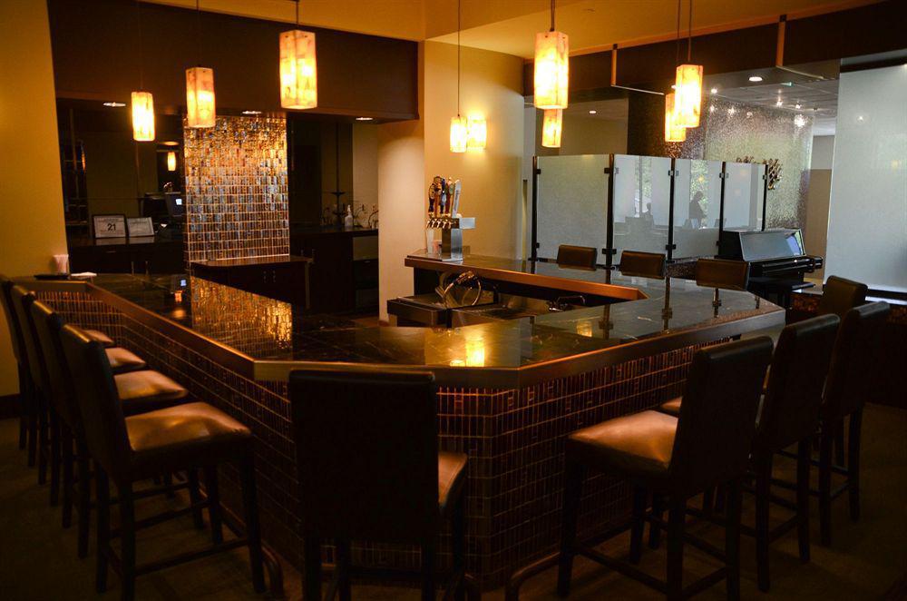 Doubletree By Hilton Binghamton Hotel Buitenkant foto