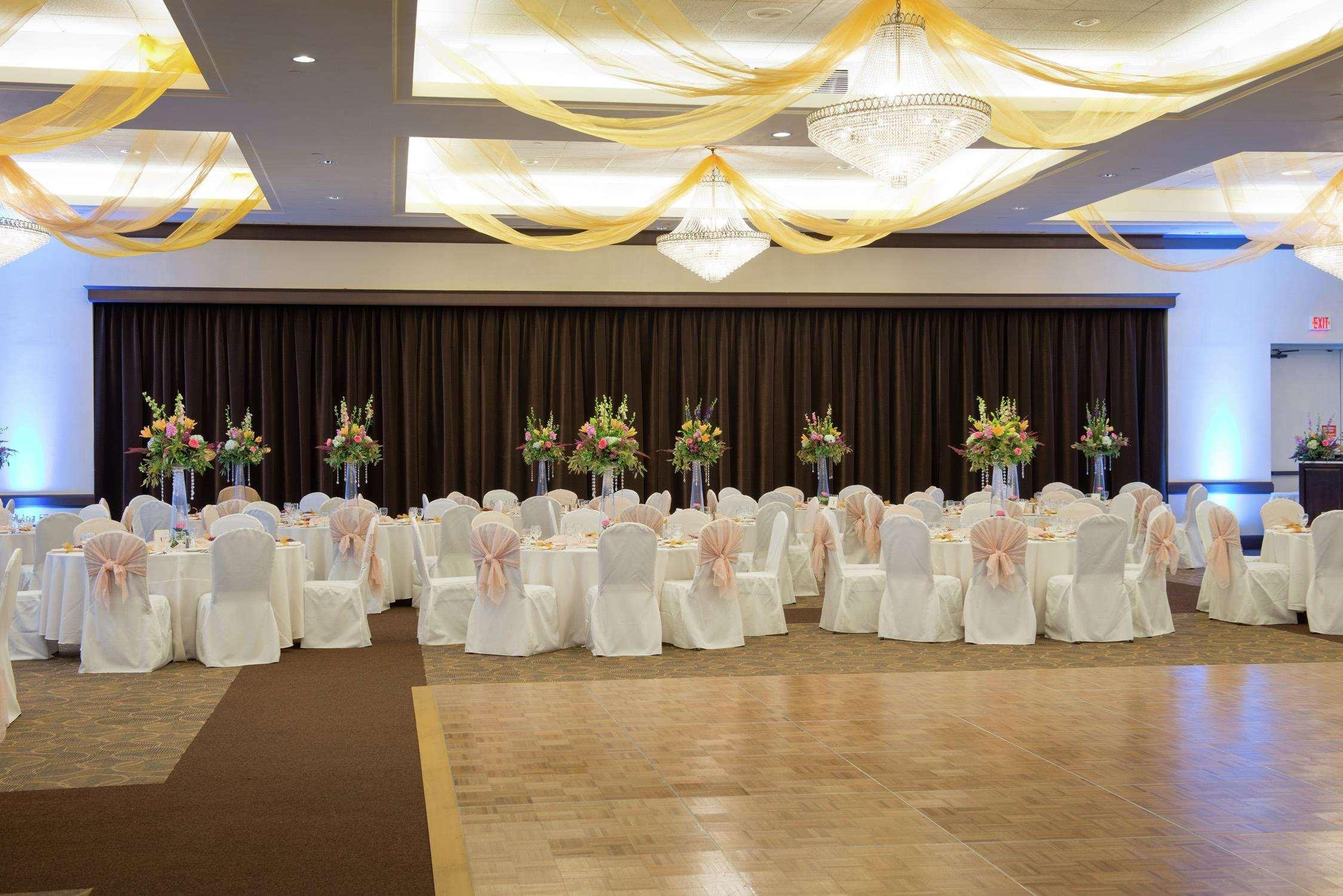 Doubletree By Hilton Binghamton Hotel Buitenkant foto
